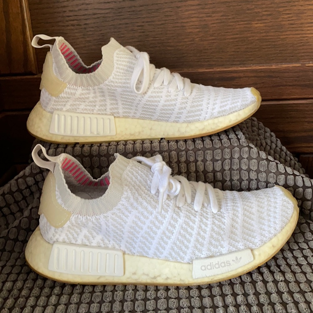 Adidas NMD R1 Sneaker